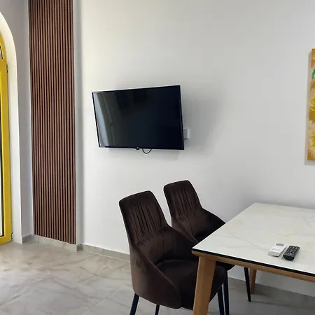 Santorini Drimadh Apartamento